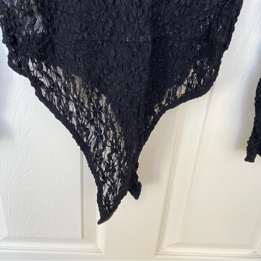 Women’s Black Lace Long-Sleeve Bodysuit - Picture 2 of 10
